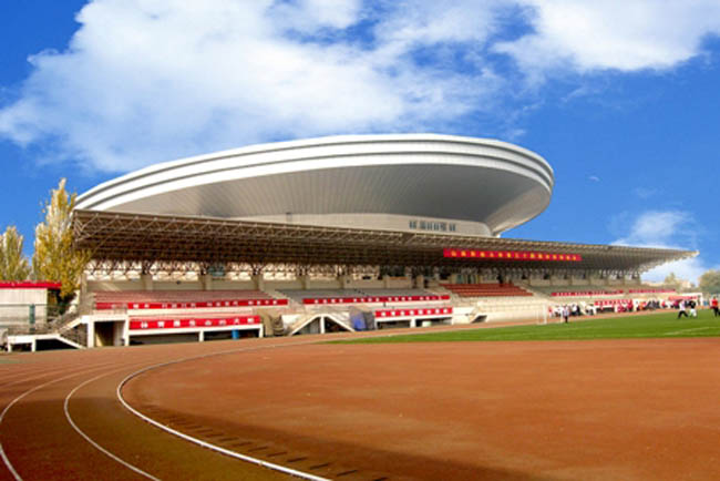 三河体育场看台网架工程